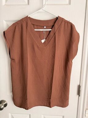 Classic V-Neck Cap Sleeve Blouse in Terracotta